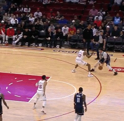 篮球预测-东契奇三节47分上演魔法秀 独行侠7连胜露冠军相